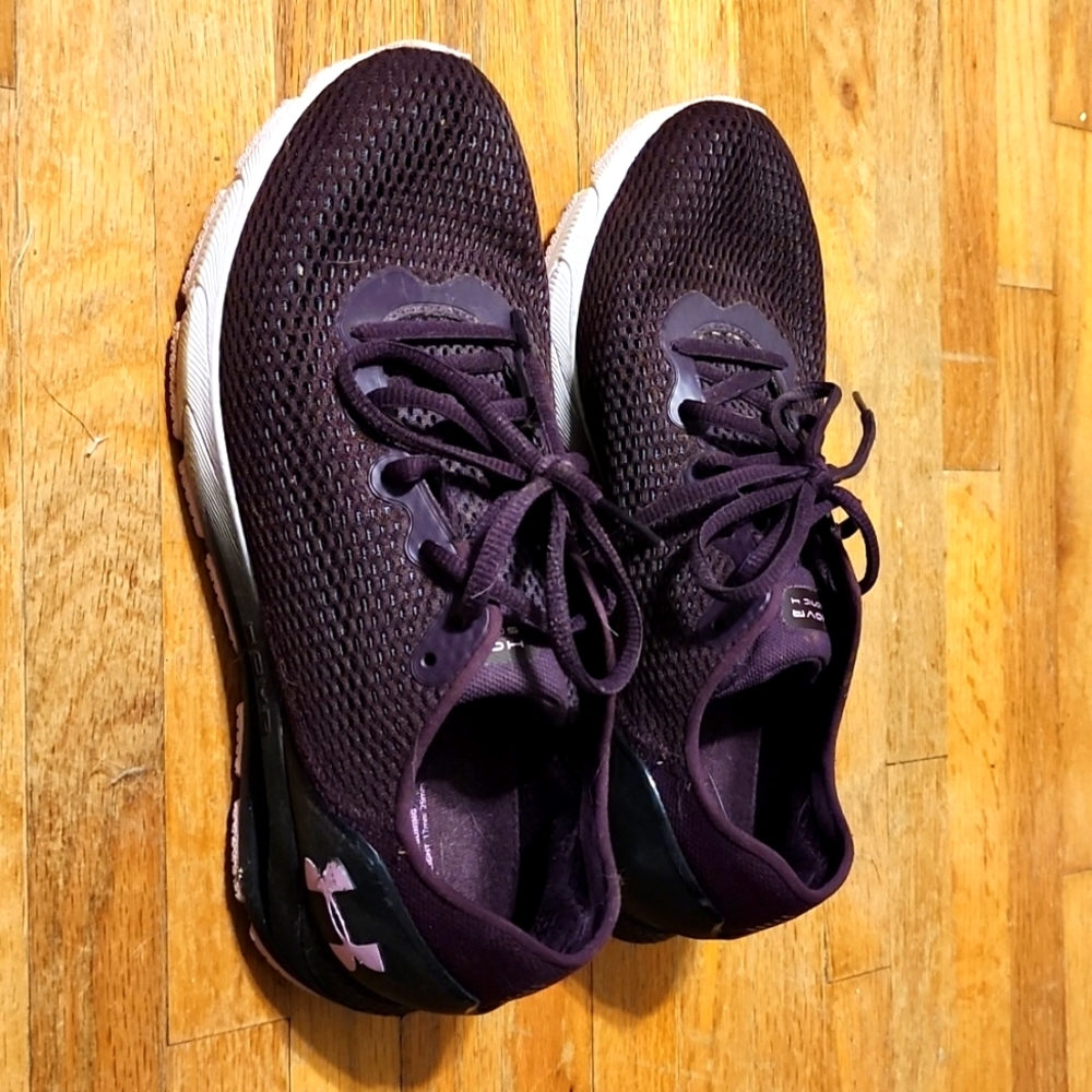 Running Shoes